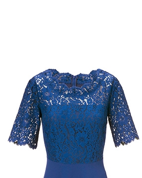 La robe manches courtes avec dentelle (13789677)