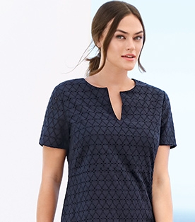 La robe manches courtes (13942877)